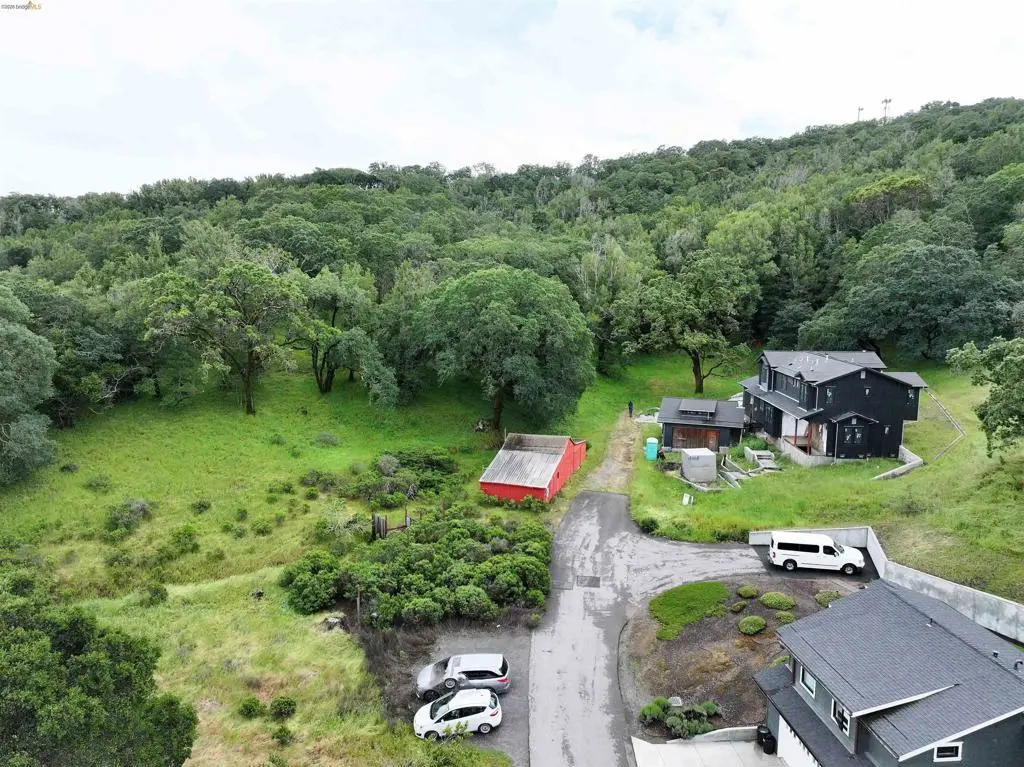675 Atherton Ave, Novato, CA — listing photo 1