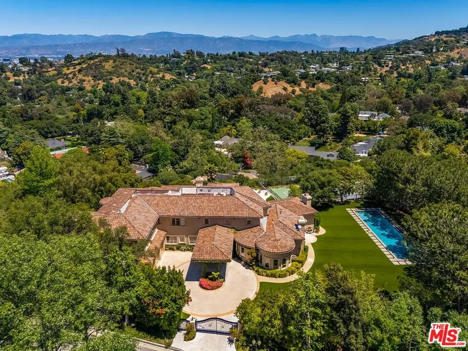 11971 Lockridge Road, Studio City, CA — listing photo 1