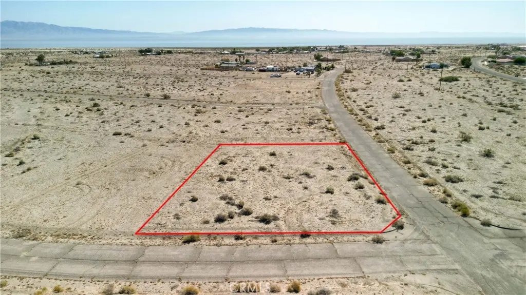 2710 Henshaw Avenue, Thermal, CA — listing photo 1