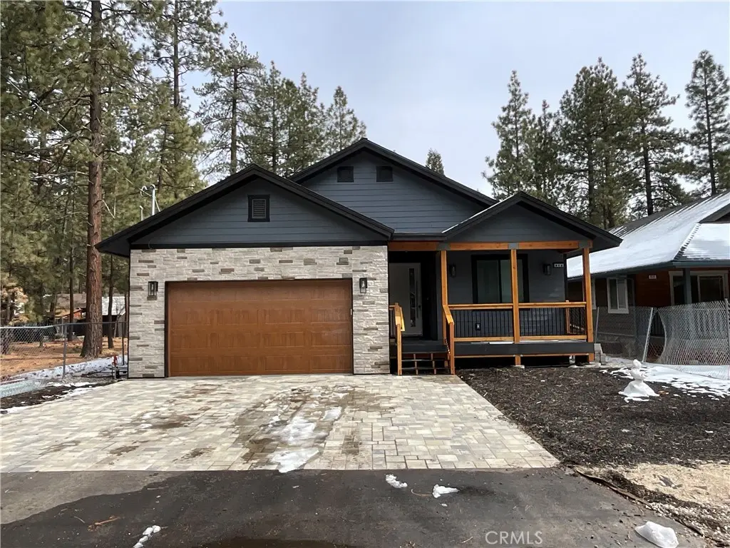 916 Michael Avenue, Big Bear City, CA — listing photo 1