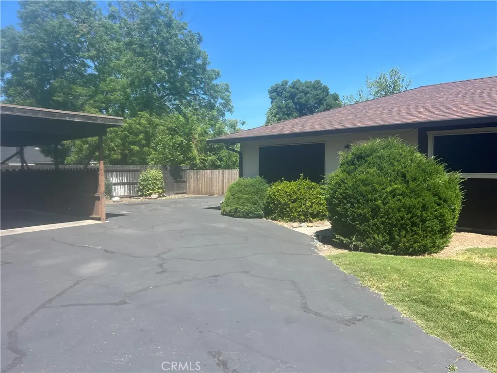 Triplex for rent at 9 San Gabriel C, Chico, CA featuring 2 beds and 1 bath