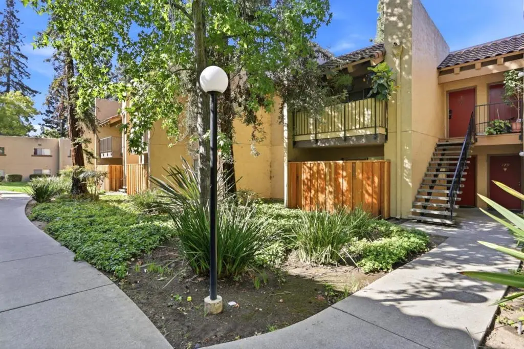 Condominium for sale at 259 N Capitol Avenue 180, San Jose, CA featuring 1 bed and 1 bath