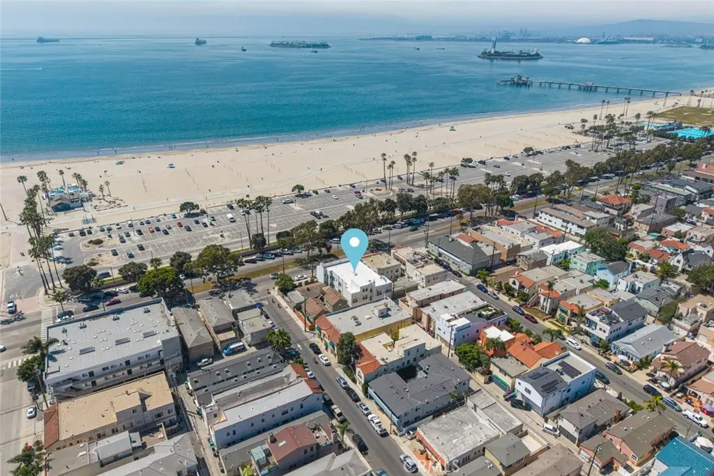 Apartment for sale at 4915 E Ocean, Long Beach, CA