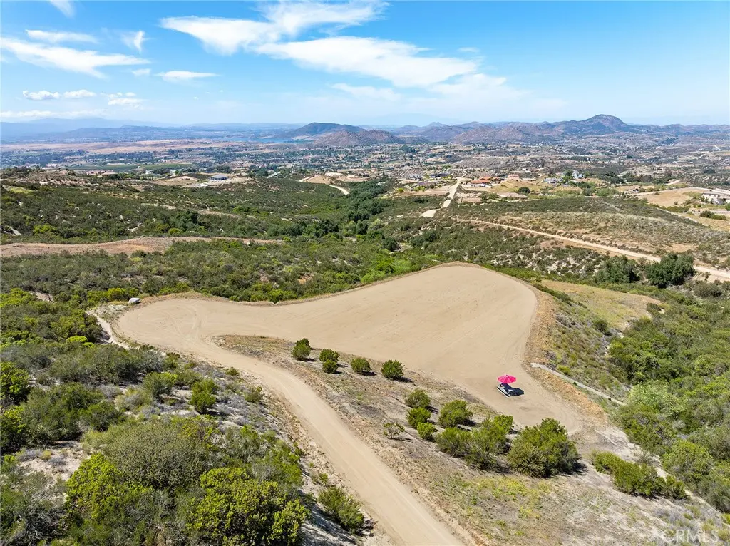 39767 Esplendida Way, Temecula, CA — listing photo 1