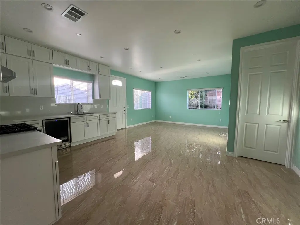 Single Family Residence for rent at 714 S 8th, Alhambra, CA featuring 3 beds and 2 baths
