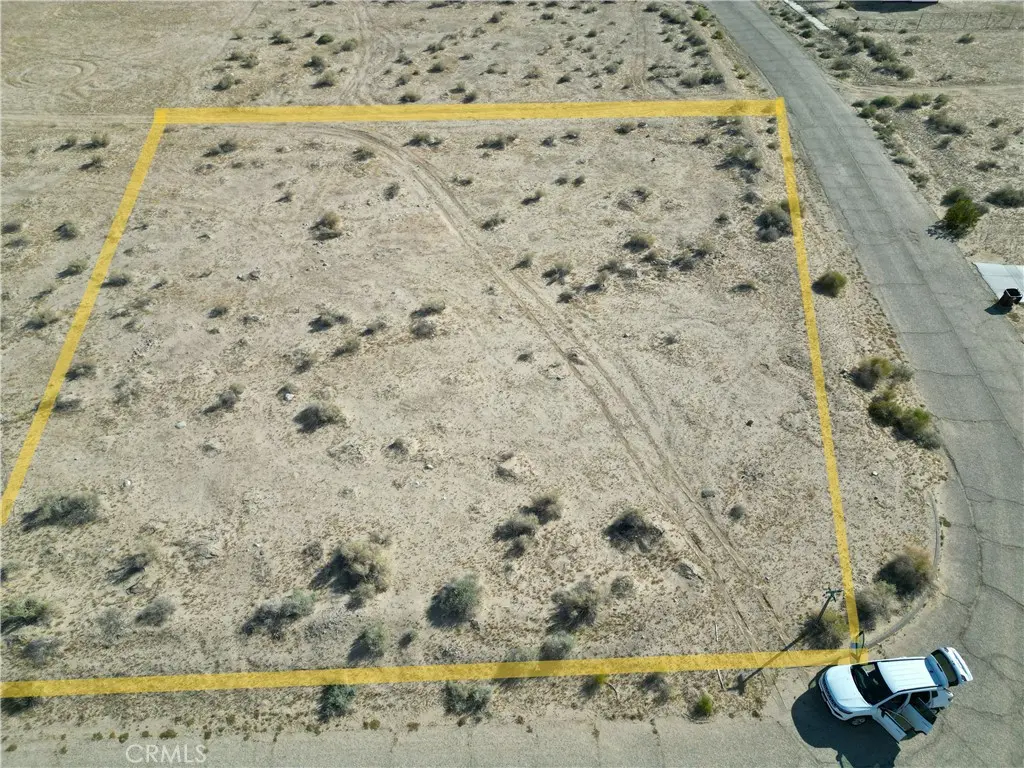 1097 Huron Avenue, Thermal, CA — listing photo 1