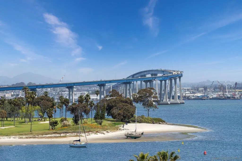 Single Family Residence for rent at 1820 Avenida del Mundo 508, Coronado, CA featuring 2 beds and 2 baths
