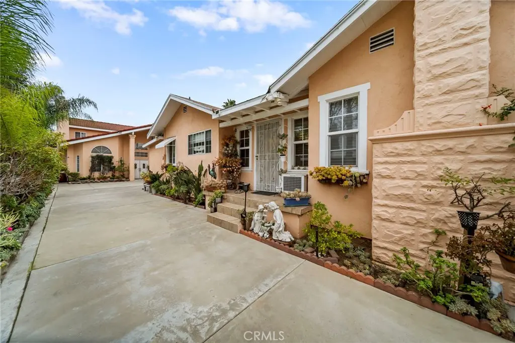 Single Family Residence for sale at 1747 N Avenue 46, Los Angeles, CA featuring 7 beds and 5 baths