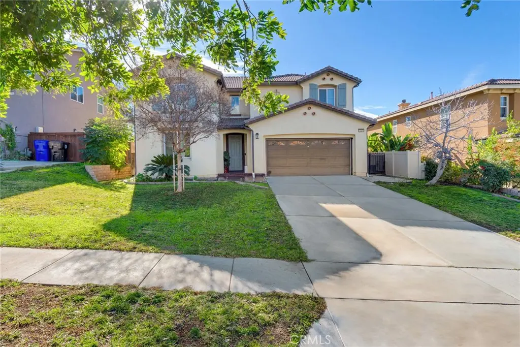 31271 Moss, Mentone, CA — listing photo 1