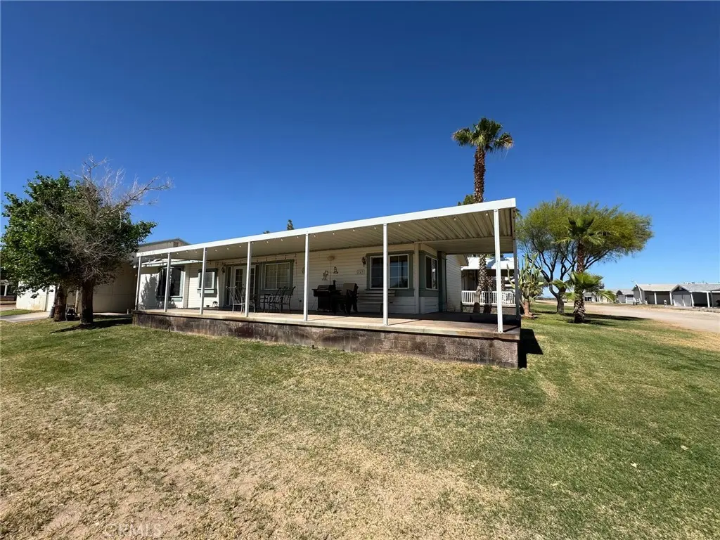 Manufactured In Park for sale at 3397 Hwy 95 #223, Blythe, CA featuring 3 beds and 3 baths