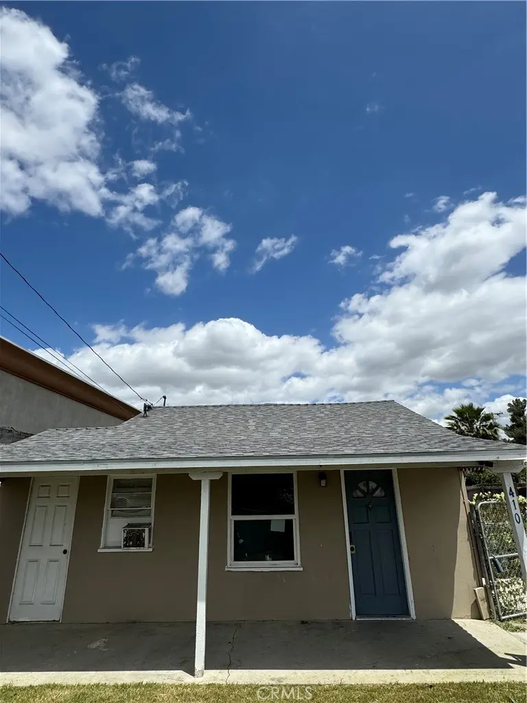 Duplex for sale at 410 N San Jacinto Street, Hemet, CA