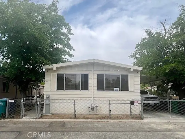 Manufactured In Park for sale at 45800 Challenger Way 205, Lancaster, CA featuring 3 beds and 2 baths