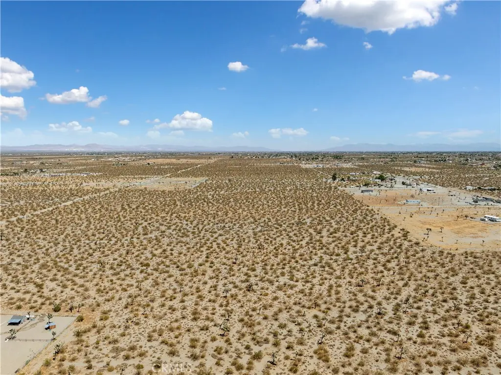 2 Wintergreen Rd, Pinon Hills, CA — listing photo 1