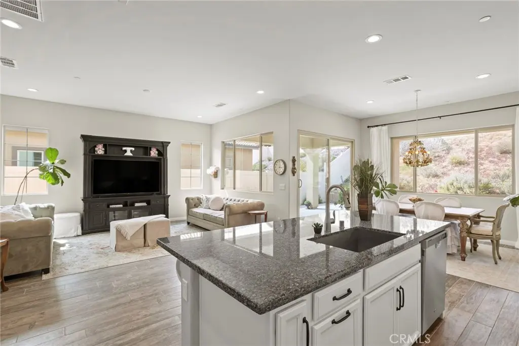 Single Family Residence for sale at 11976 Discovery Ct, Corona, CA featuring 2 beds and 2 baths