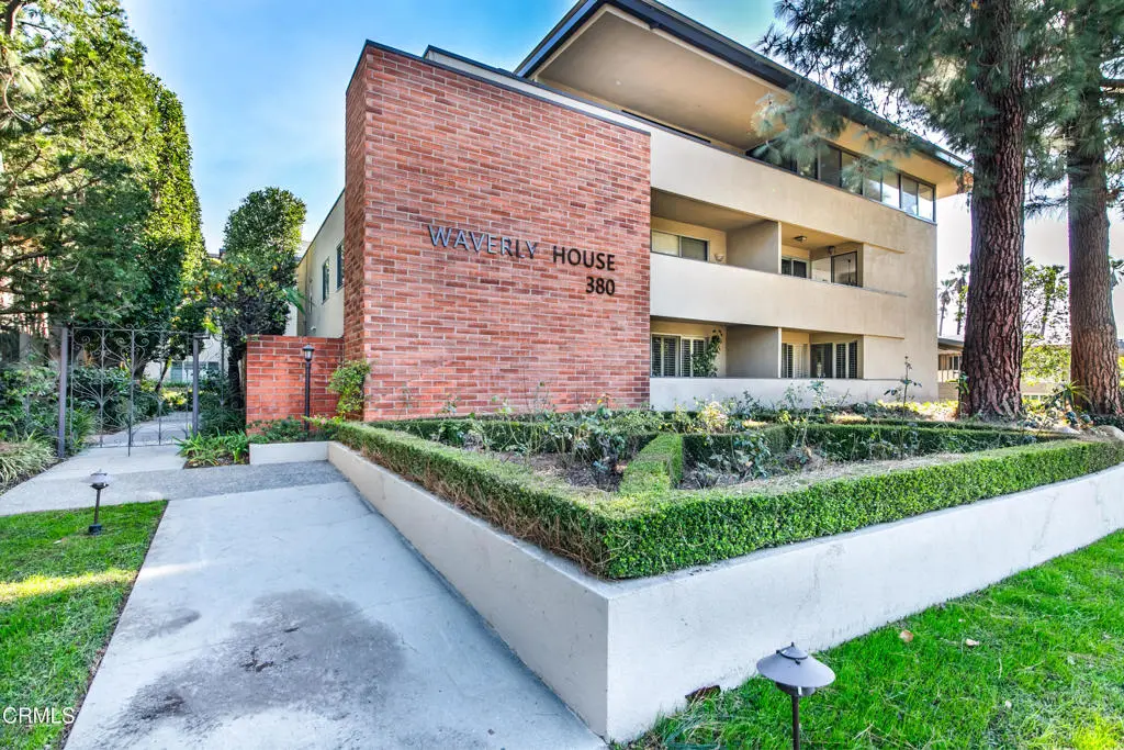 380 S Orange Grove Boulevard 12, Pasadena, CA — listing photo 1