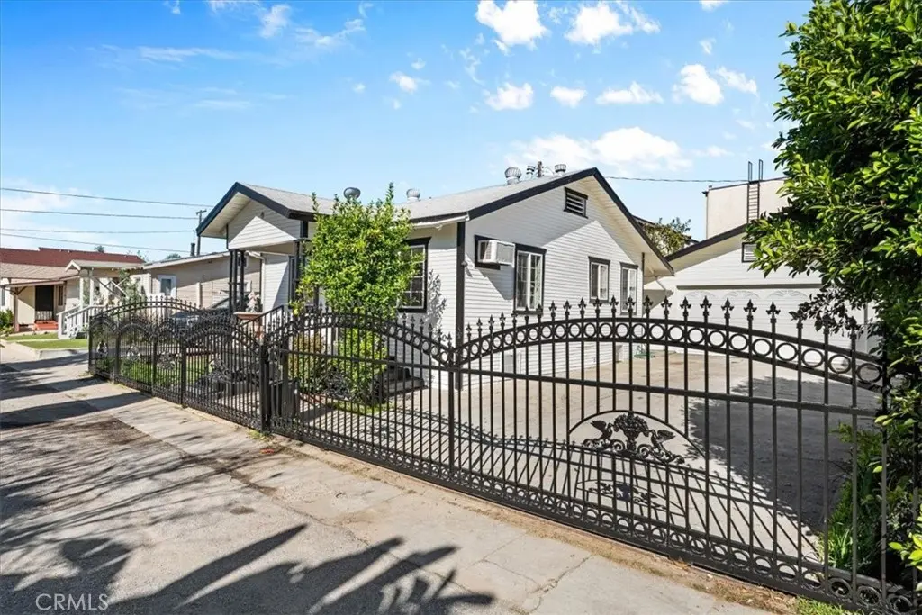 Single Family Residence for sale at 1218 Edith Avenue E, Alhambra, CA featuring 3 beds and 2 baths