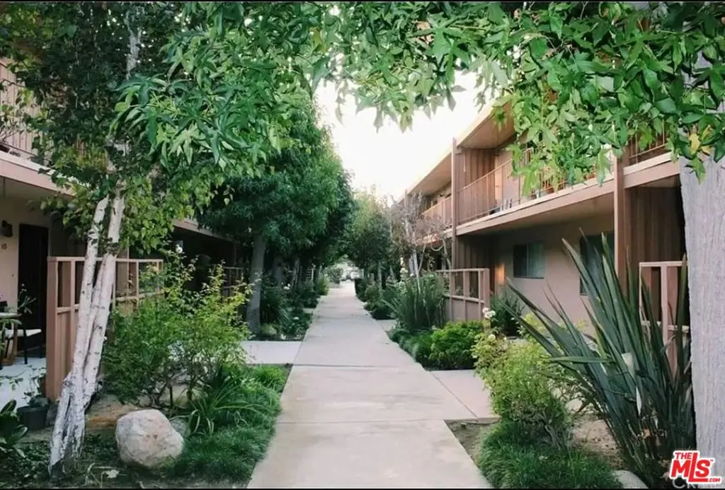 Residential Lease for rent at 14903 S Normandie Avenue 115, Gardena, Los Angeles County, CA featuring 2 beds and 2 baths
