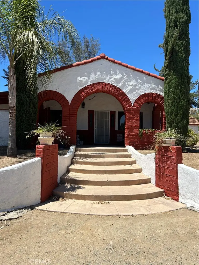 Single Family Residence for sale at 30467 Los Alamos, Murrieta, CA featuring 3 beds and 2 baths