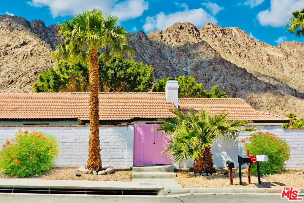 Residential Lease for rent at 77211 Calle Sonora, La Quinta, Riverside County, CA featuring 3 beds and 2 baths