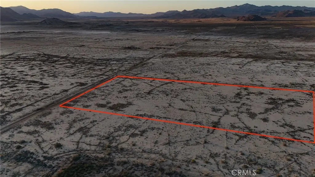 732 Locust Avenue, Lucerne Valley, CA — listing photo 1