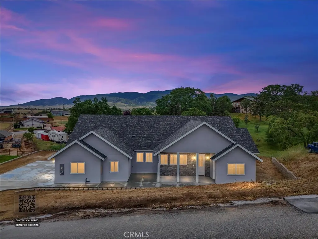 Single Family Residence for sale at 21116 Stage Dr, Tehachapi, CA featuring 4 beds and 3 baths