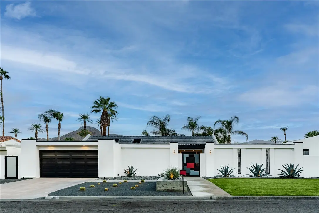 Residential Lease for rent at 75407 Montecito Dr, Indian Wells, Riverside County, CA featuring 3 beds and 4 baths