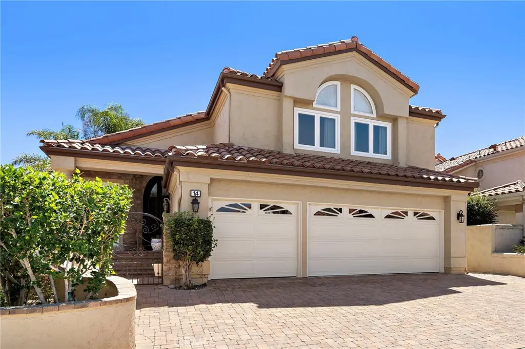 Single Family Residence for sale at 14 Novilla, Laguna Niguel, CA featuring 5 beds and 4 baths