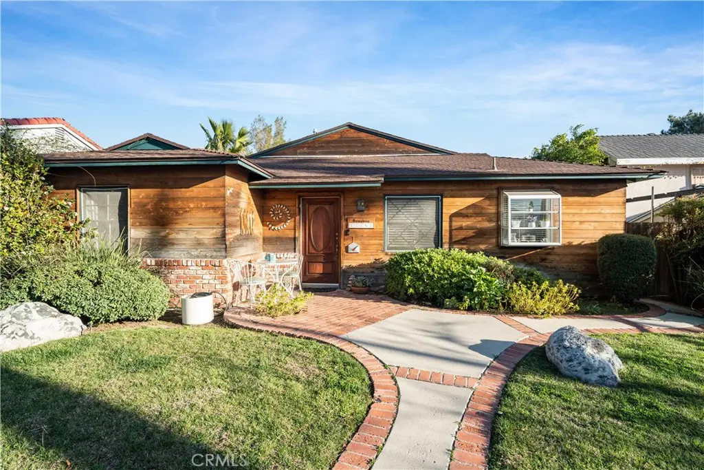 13382 Astoria, Sylmar, CA — listing photo 1