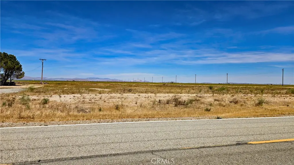 Avenue H vicinity 80th St West, Lancaster, CA — listing photo 1