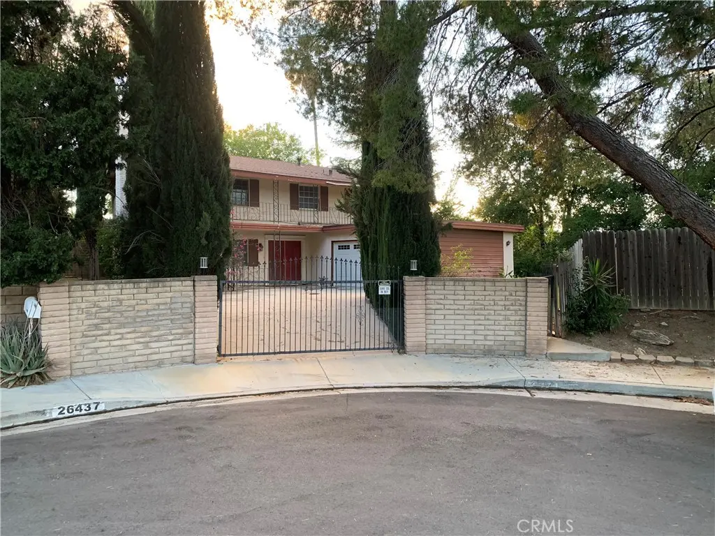 26437 Gimlet, Newhall, CA — listing photo 1