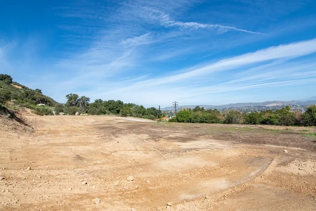 30 Lakeview, Lake Elsinore, CA — listing photo 1