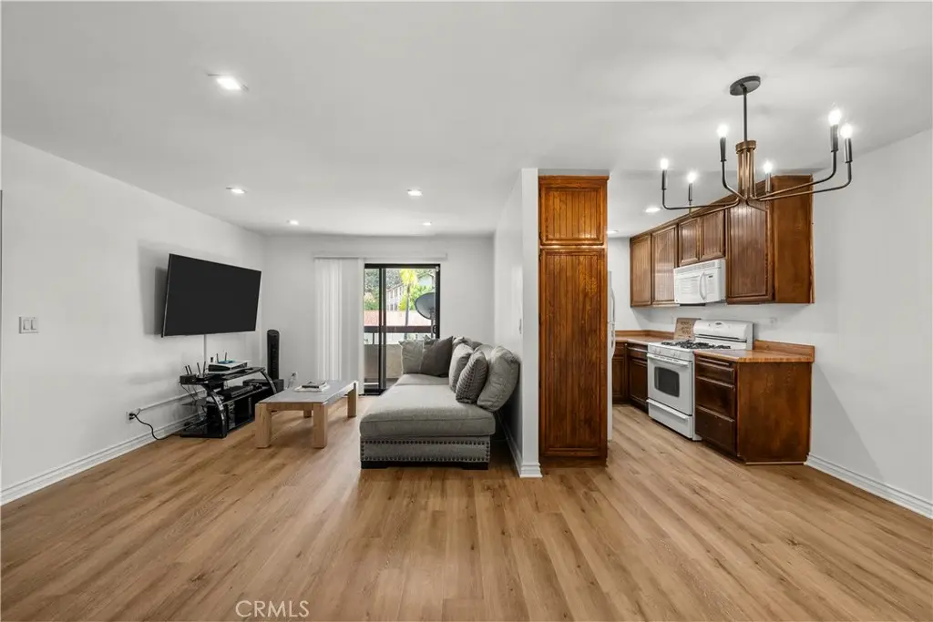 28021 Sarabande Lane 1203, Canyon Country, CA — listing photo 1