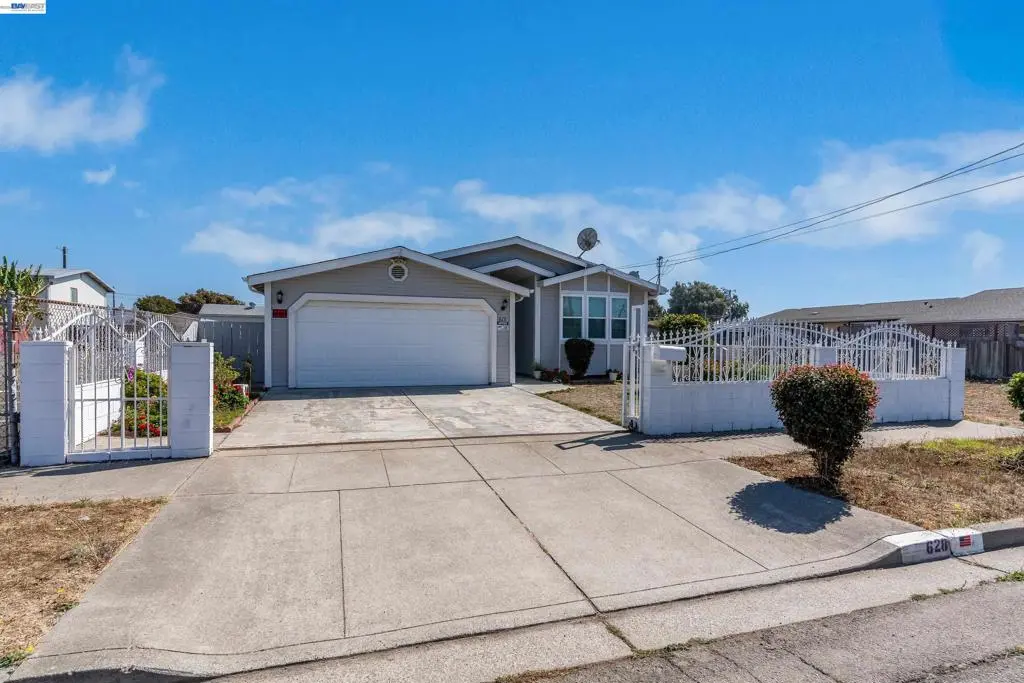 Single Family Residence for sale at 628 S 17Th St, Richmond, CA featuring 4 beds and 2 baths