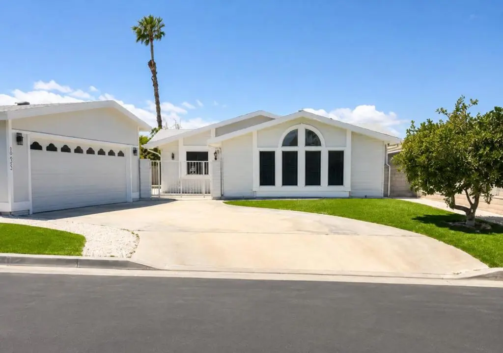 35453 Canteen, Thousand Palms, CA — listing photo 1