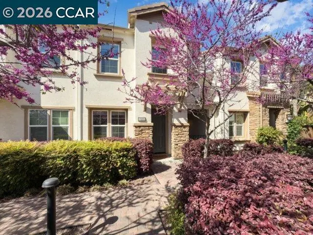 Townhouse for sale at 1555 Glenn St, Hayward, CA featuring 3 beds and 3 baths