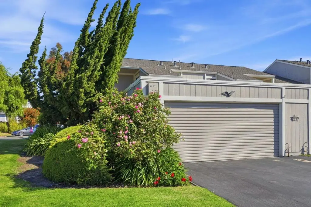 Townhouse for sale at 815 Rigel Lane, Foster City, CA featuring 2 beds and 2 baths