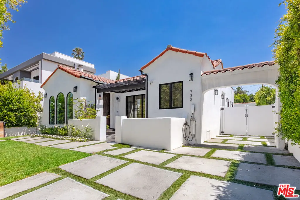 Single Family Residence for sale at 732 N Cherokee Avenue, Los Angeles, CA featuring 5 beds and 4 baths