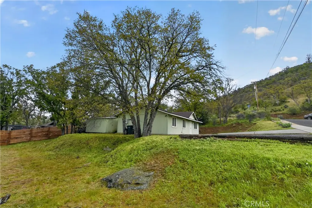 Single Family Residence for sale at 1120 Bluebird, Yreka, CA featuring 3 beds and 2 baths