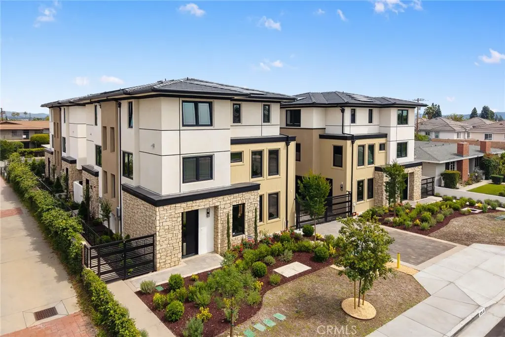Condominium for sale at 828 Sunset Boulevard B, Arcadia, CA featuring 3 beds and 3 baths