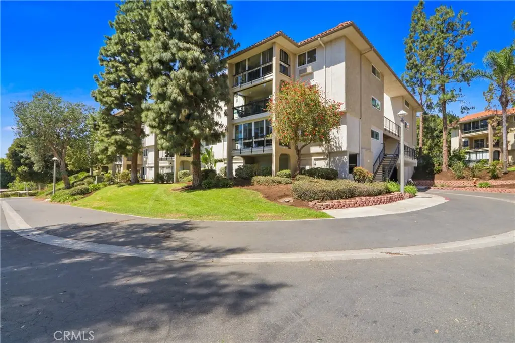 3244 San Amadeo 3A, Laguna Woods, CA — listing photo 1