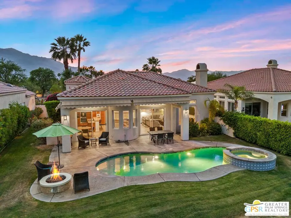 Single Family Residence for rent at 88 Via Las Flores, Rancho Mirage, CA featuring 3 beds and 3 baths