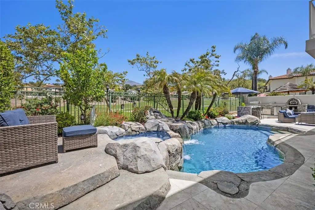 Single Family Residence for sale at 16 Golf Ridge Drive, Rancho Santa Margarita, CA featuring 5 beds and 4 baths