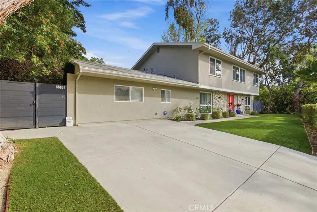 5500 Blanco Avenue, Woodland Hills, CA — listing photo 1