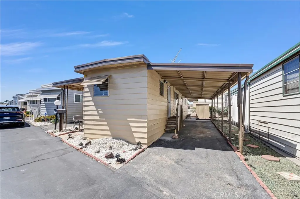 Manufactured In Park for sale at 18801 Hawthorne Boulevard 58, Torrance, CA featuring 3 beds and 1 bath