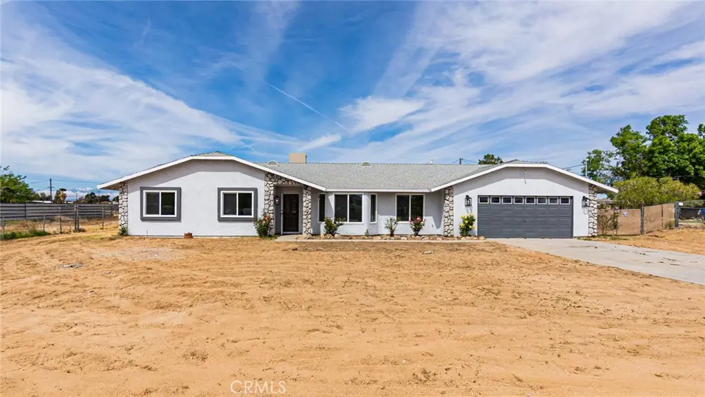 14280 Navajo, Apple Valley, CA — listing photo 1