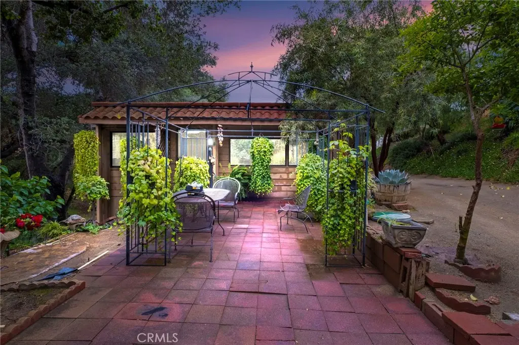 Manufactured On Land for sale at 42185 Oak Canyon, Hemet, CA featuring 3 beds and 2 baths