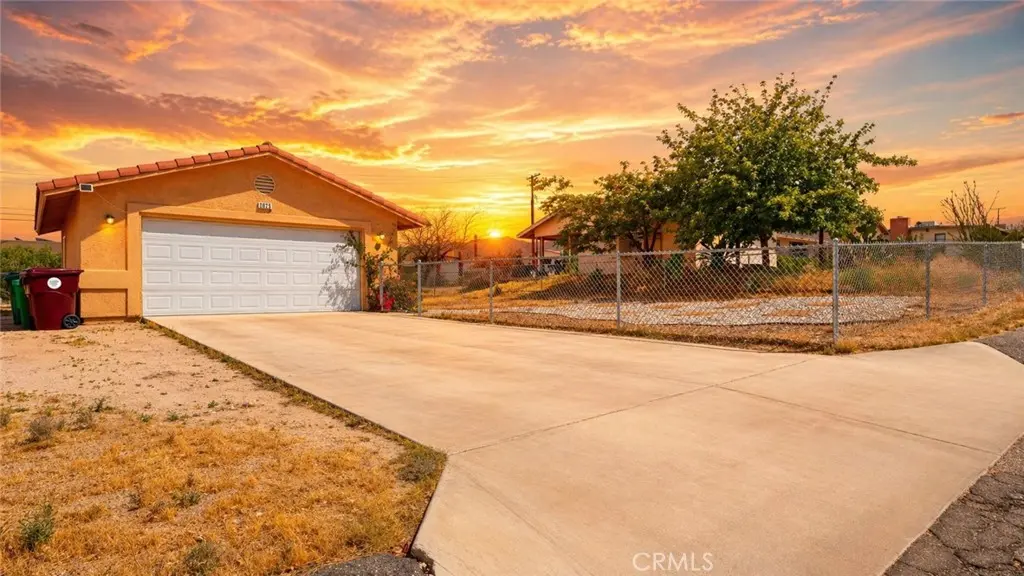 6829 Quail Spring, 29 Palms, CA — listing photo 1