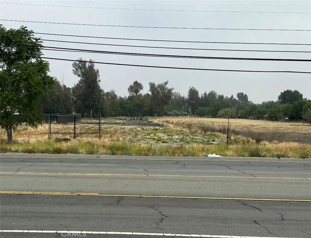 24657 State Highway 74, Perris, CA — listing photo 1