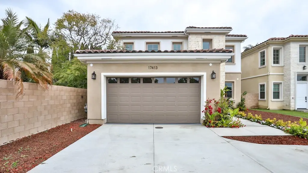 Single Family Residence for sale at 17413 Siena Lane, Fountain Valley, CA featuring 4 beds and 4 baths