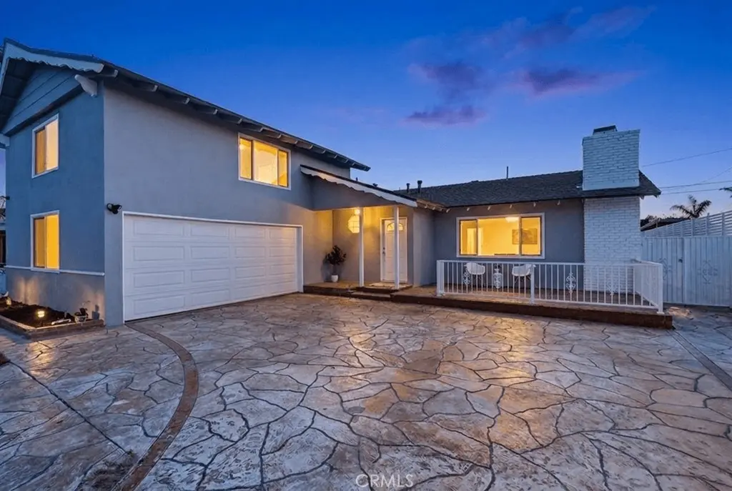 Single Family Residence for sale at 9552 Dewey, Garden Grove, CA featuring 5 beds and 4 baths